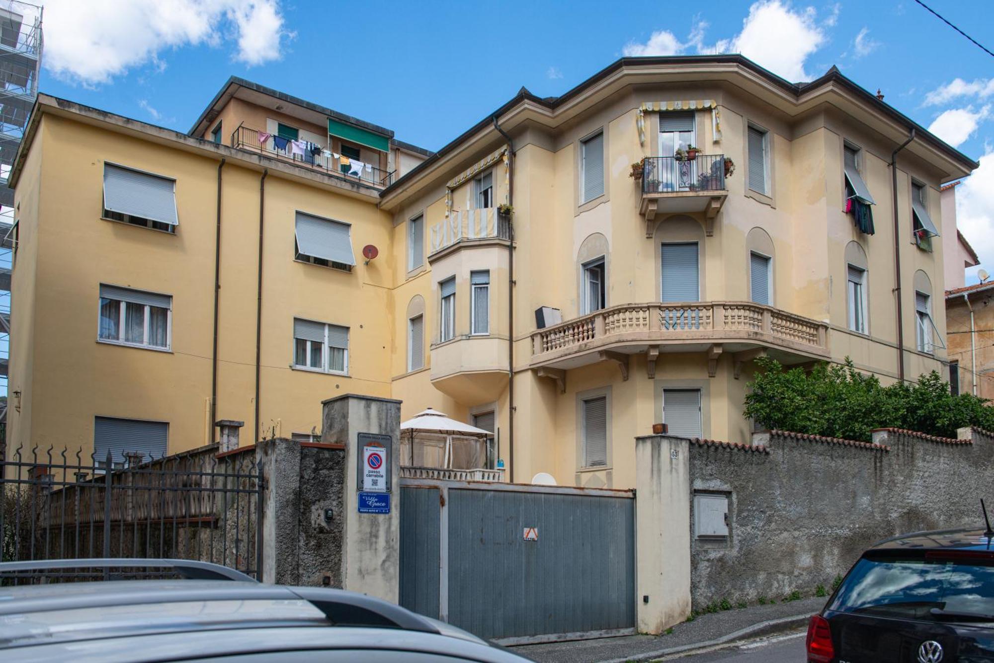 Charlotte Appartamento Con Parcheggio, 5 Terre, Vicino Stazione La Spezia Exterior photo